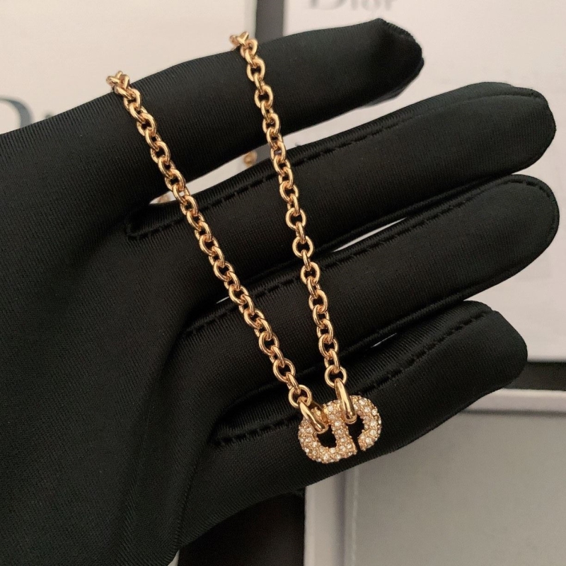 ch**an D*or necklaces